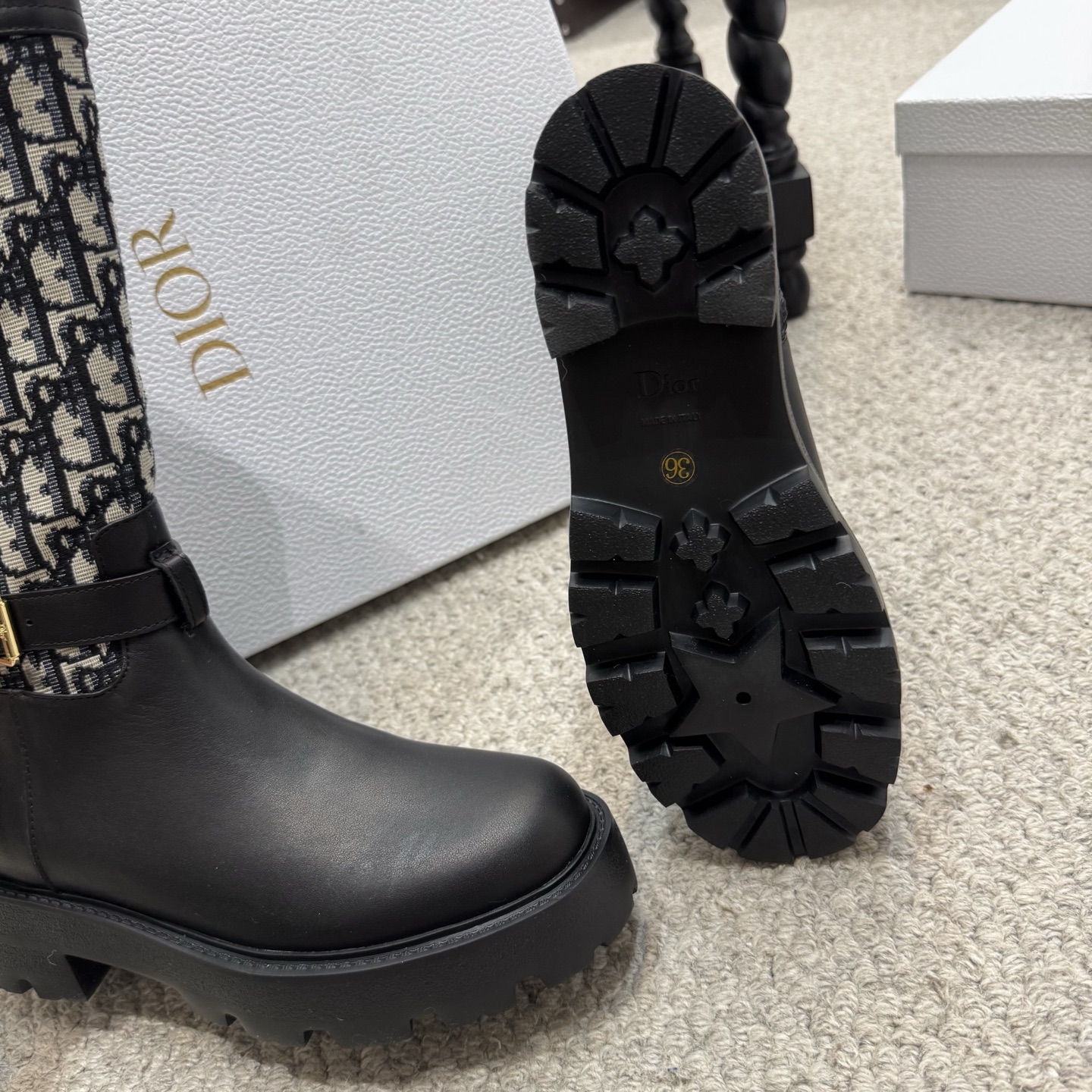 20251017/Dior_251017